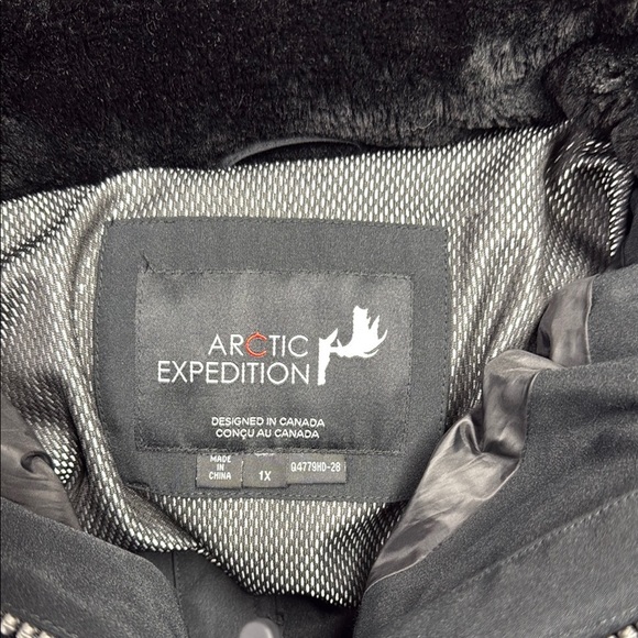Artic Expedition Black Quilted Puffer Coat with Fur Trim - Picture 2 of 7